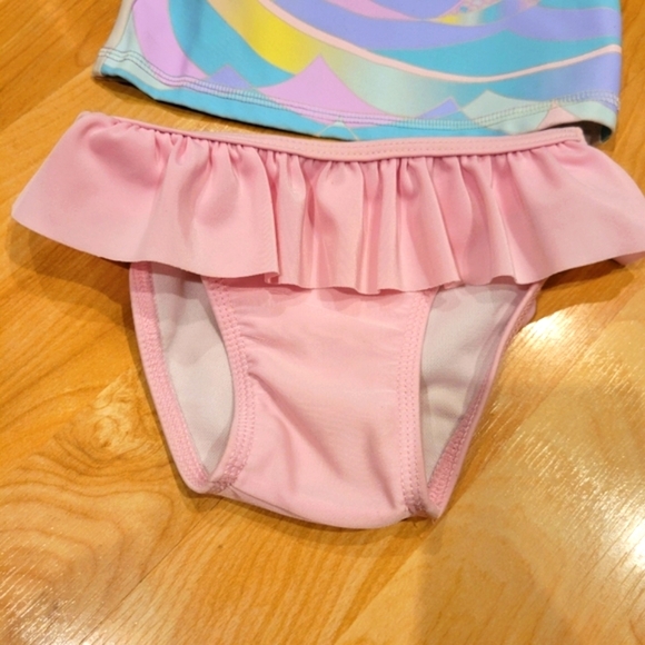 Cat & Jack White and Pink Rashguard Swim Suit Size 18 Months - Picture 2 of 9